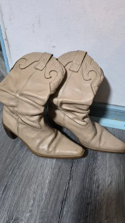 Botas beige de cuero - miniatura 6
