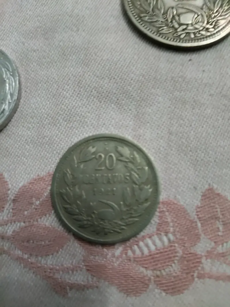 Moneda de 20 centavos 1943 - 10