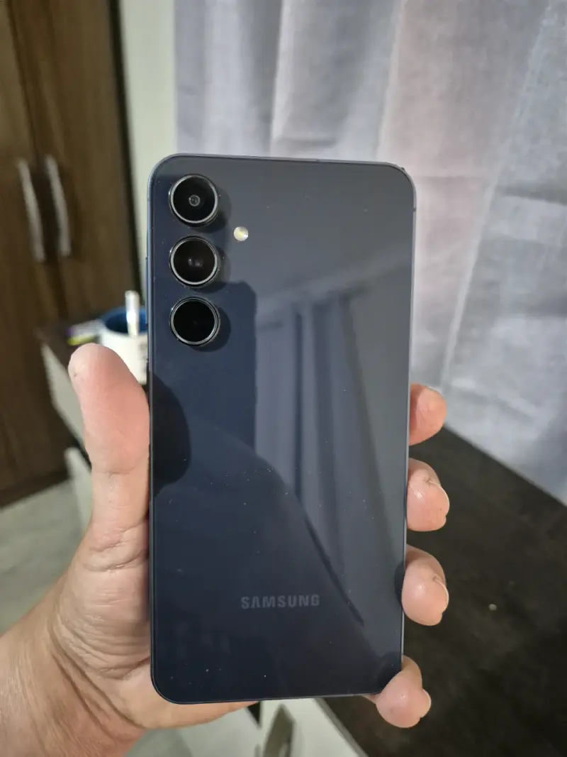 Samsung Galaxy A55 5G (256GB / [8]GB RAM) - 1