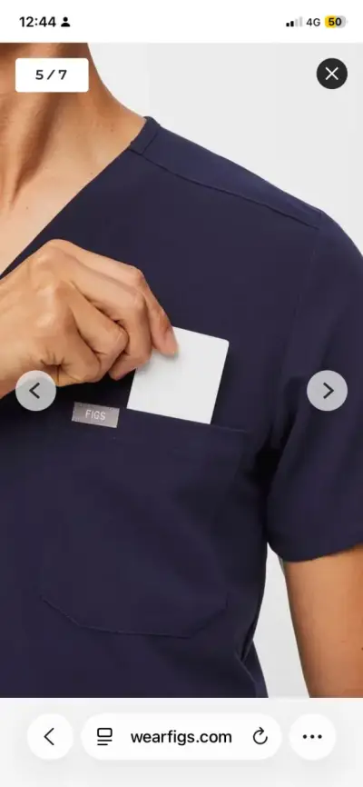 FIGS traje clinico talla S azul marino enfermero - miniatura 4