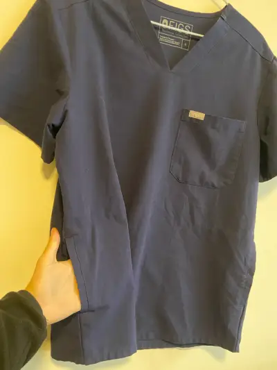 FIGS traje clínico talla S azul marino enfermero - miniatura 2