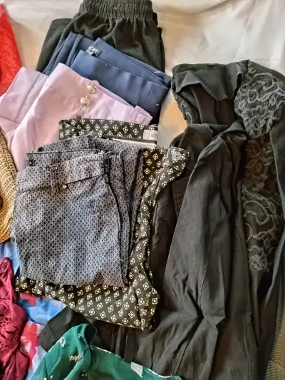 Lote de 17 prendas variadas - miniatura 4