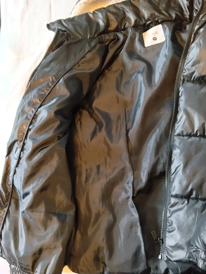 Parka negra con capucha Sybilla M - 3