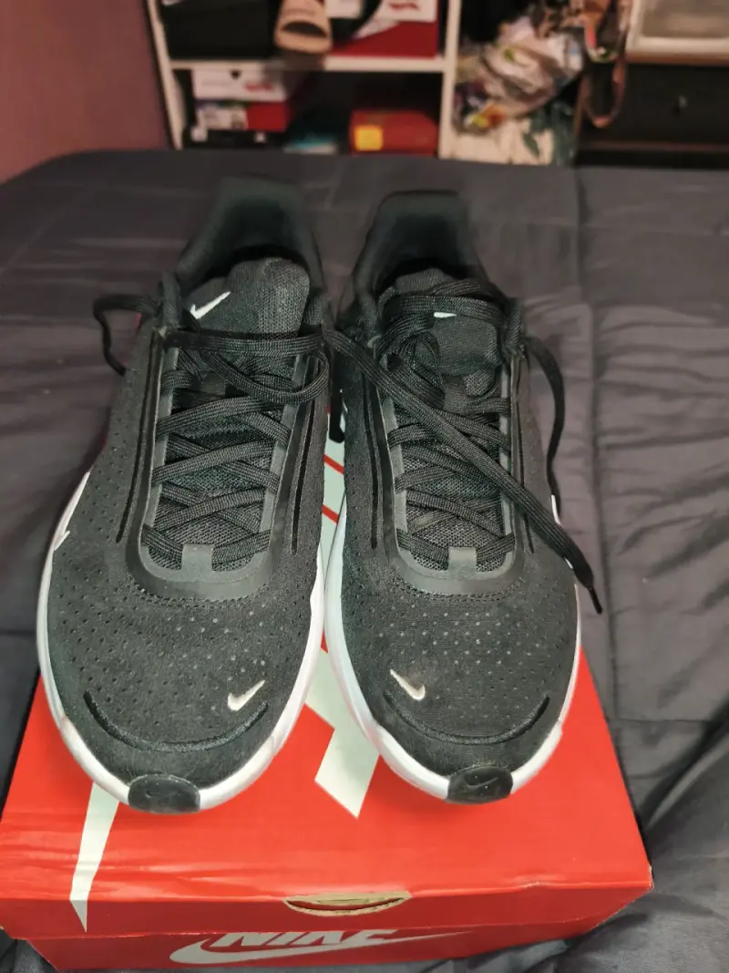 Zapatillas deportivas negras Nike - 4