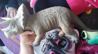 Figura de dinosaurio Stegosaurus - miniatura 2