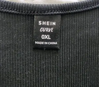 Polera negra 0XL - miniatura 3