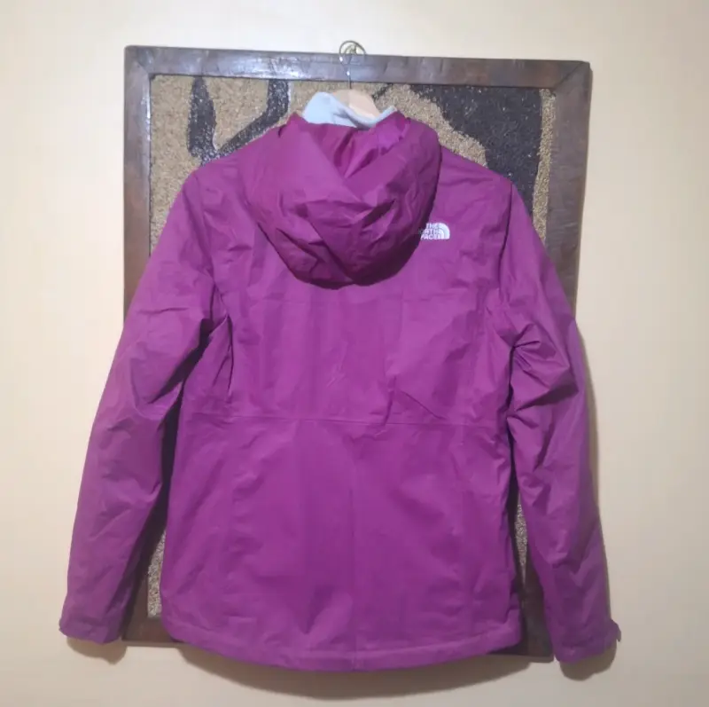 Chaqueta The North Face impermeable morada - 2