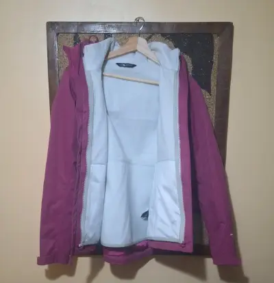 Chaqueta  The North Face impermeable morada - miniatura 4