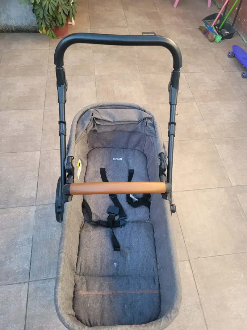 Coche con huevito gris para bebé - 3