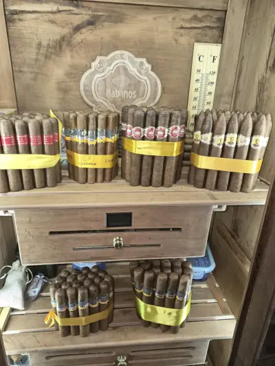 Habanos originales traidos de Cuba - miniatura 4