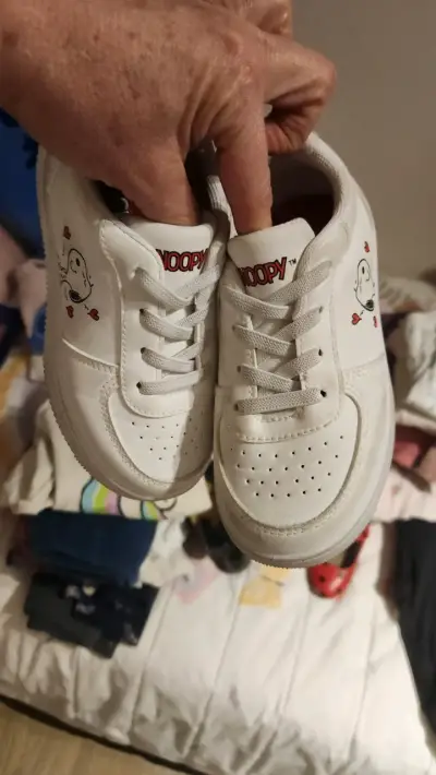 Zapatillas Snoopy blancas niño - miniatura 1