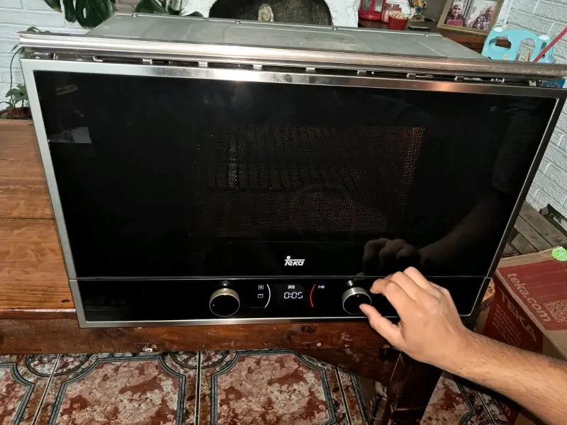 Horno microondas empotrable Teka - 1