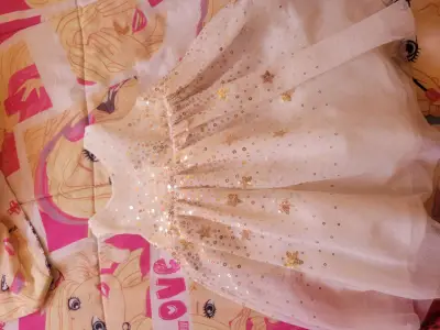 Vestido de fiesta rosado para niña - miniatura 5