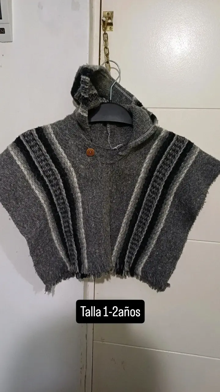 Poncho gris para niño 1-2 años
