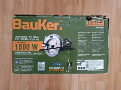 Sierra circular Bauker 1800W - miniatura 1