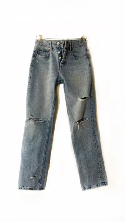 Jeans desgastados azul claro - miniatura 1