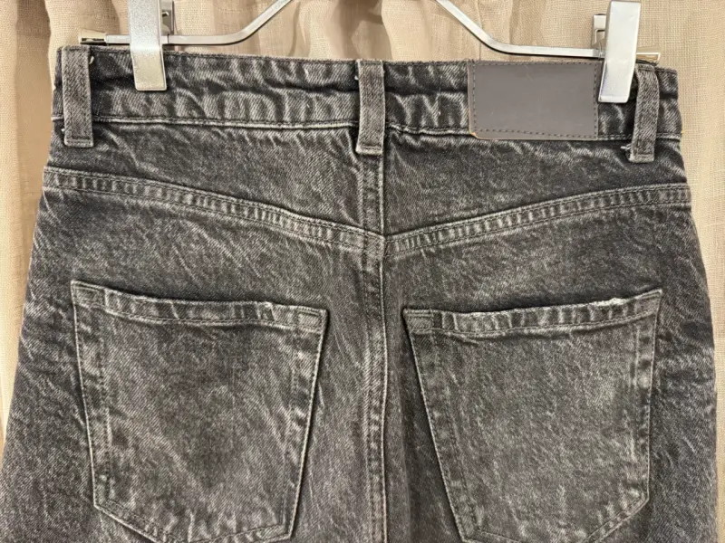 Jeans Zara gris oscuro mom fit - 3