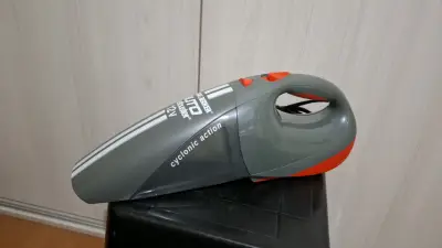 Aspiradora Black & Decker AutoVac 12V - miniatura 3