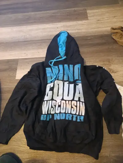 Polerón con capucha estampado - miniatura 1