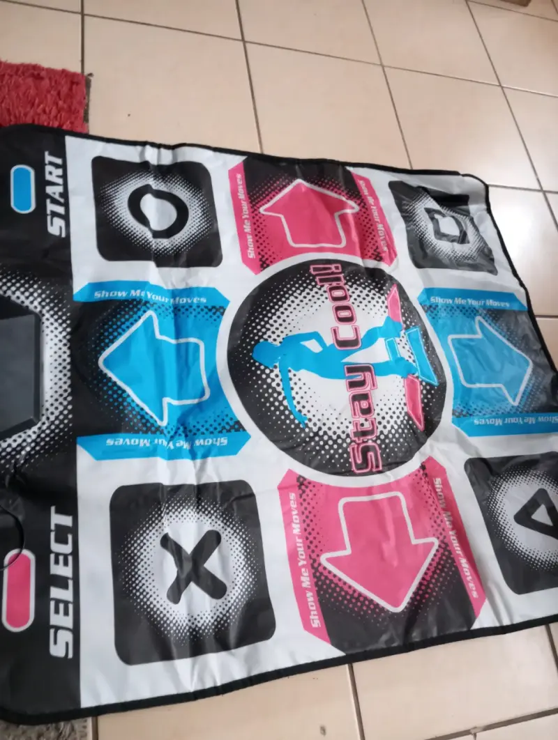 Alfombra de Baile Retro (PC / PS2 / Directo a TV) - 5