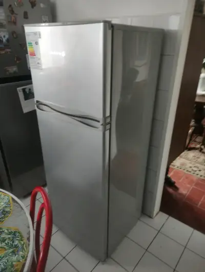 Refrigerador Dos Puertas Sindelen - miniatura 1