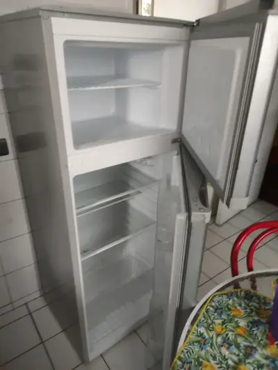 Refrigerador Dos Puertas Sindelen - miniatura 3