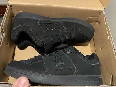 Zapatillas DC negras niño N33 - miniatura 1