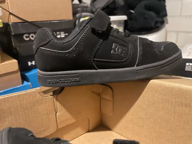 Zapatillas DC negras niño N33 - 2