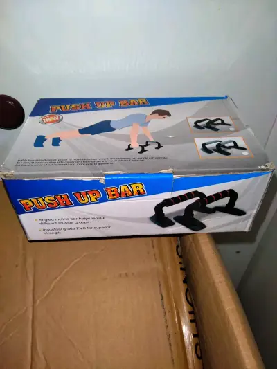 Barra para flexiones nueva - miniatura 1