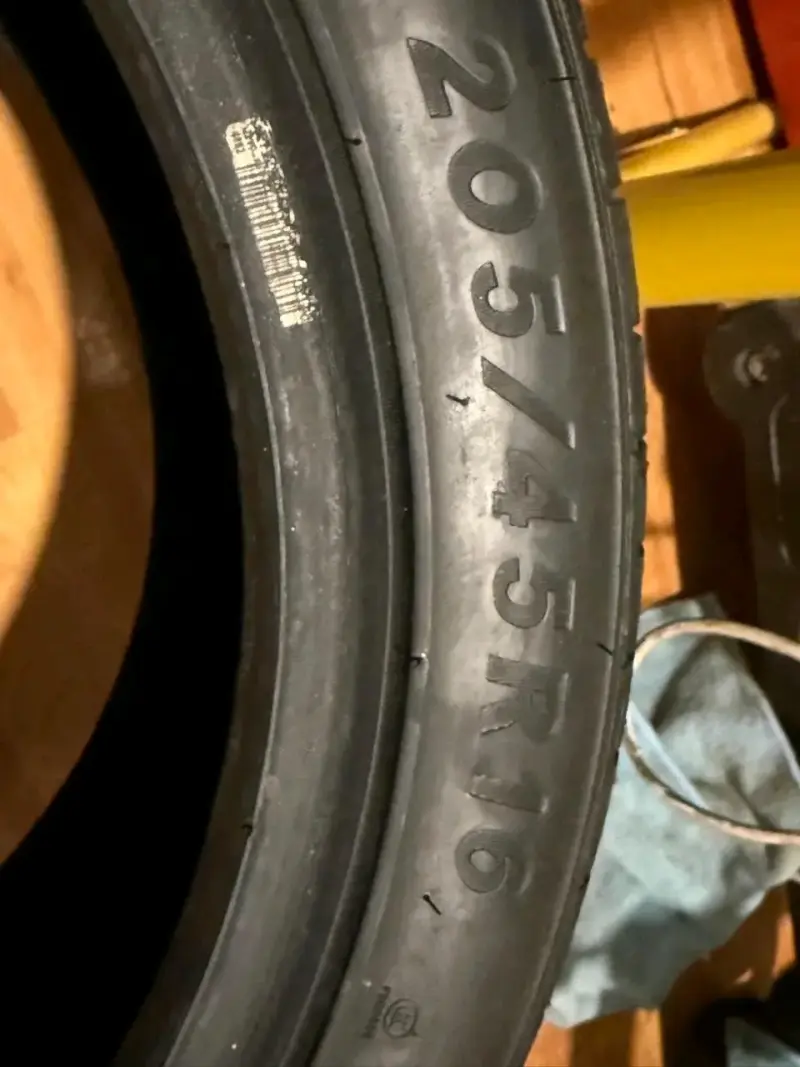 Neumático Roadx RXMotion H12 205/45R16 - 2