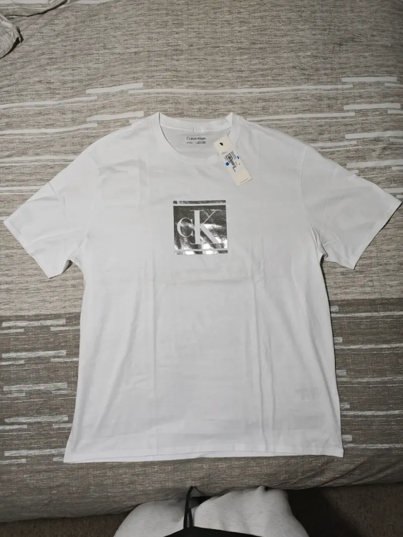 Polera blanca Calvin Klein nueva
