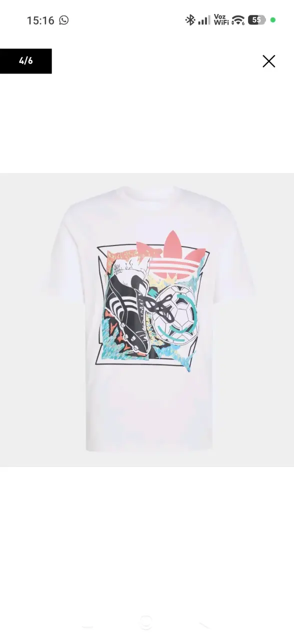 Polera Adidas blanca con diseño gráfico