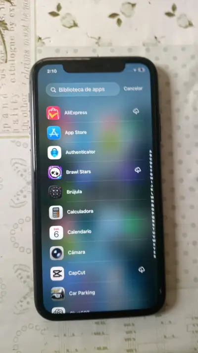 Teléfono inteligente negro, iphone 11 - miniatura 4
