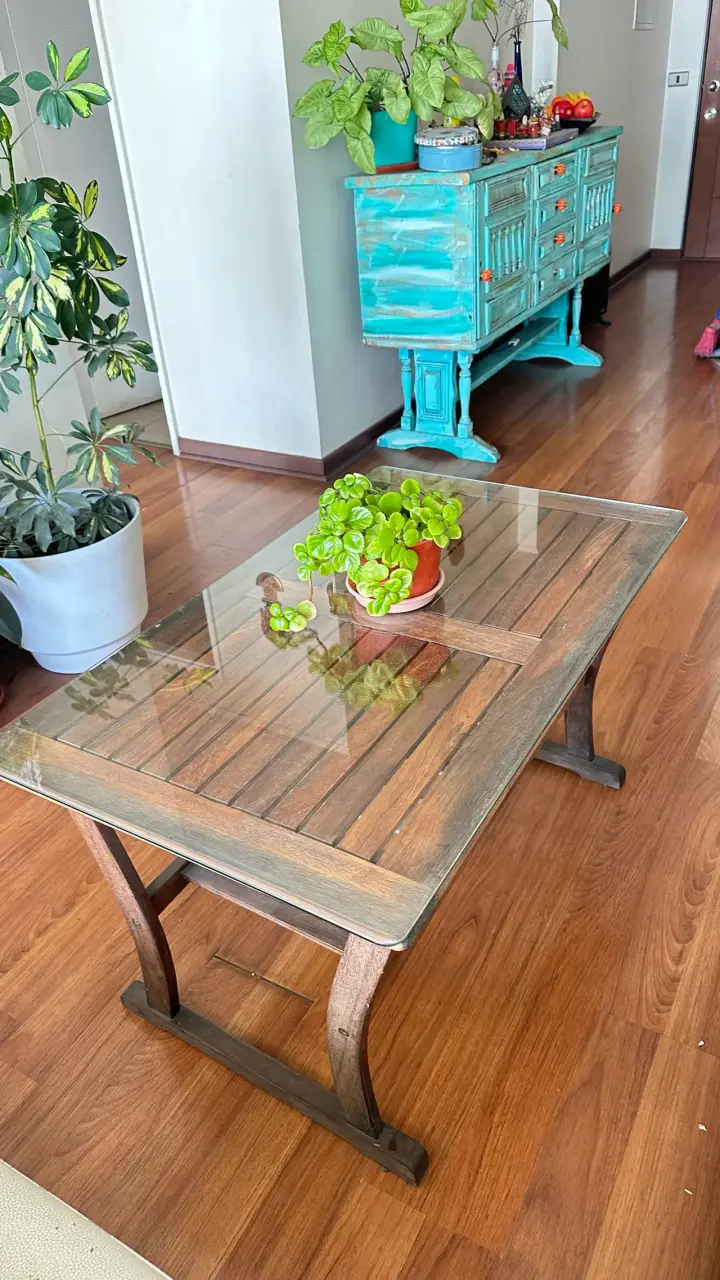 Mesa de centro con vidrio - 6