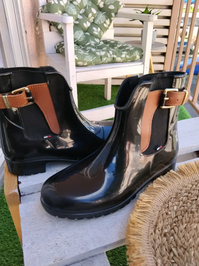 Botines de lluvia negros - 2