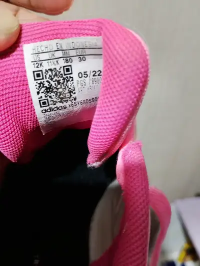 Zapatillas deportivas rosadas - miniatura 3