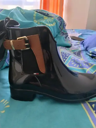 Botines de lluvia negros - miniatura 3