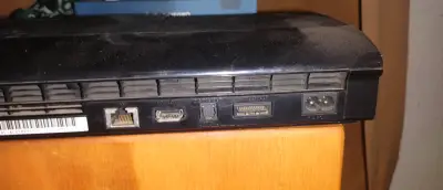 Consola PS3 usada - miniatura 4