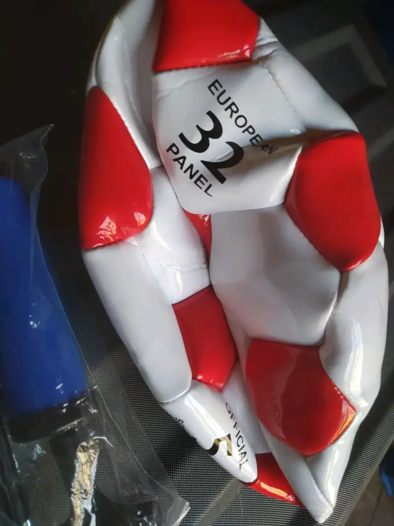 Pelota de casco  con bomba y múltiple accesorios - 3