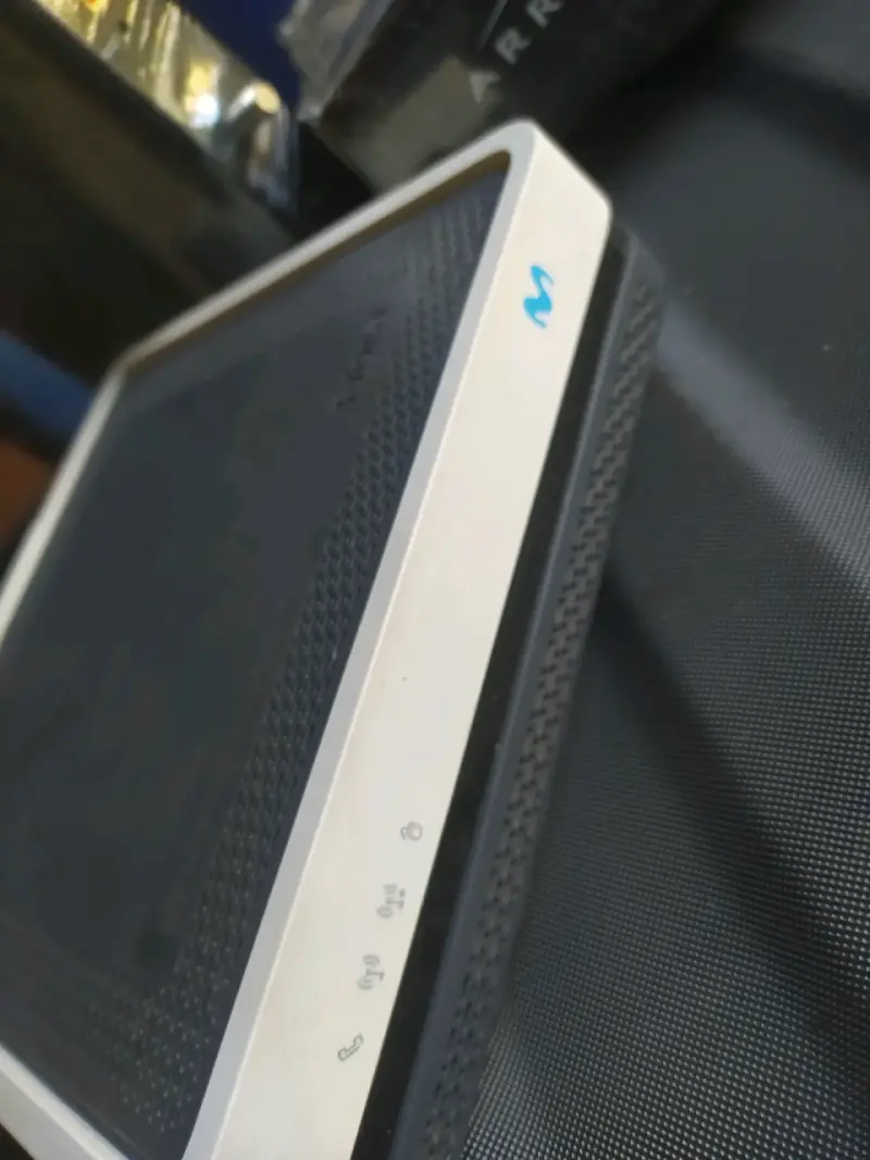 Routers Movistar y Arris - 5