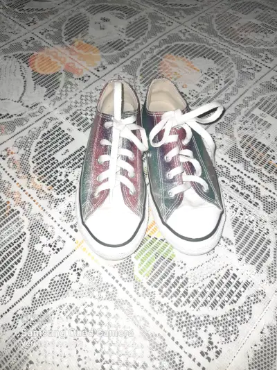 Zapatillas brillantes Converse - miniatura 2