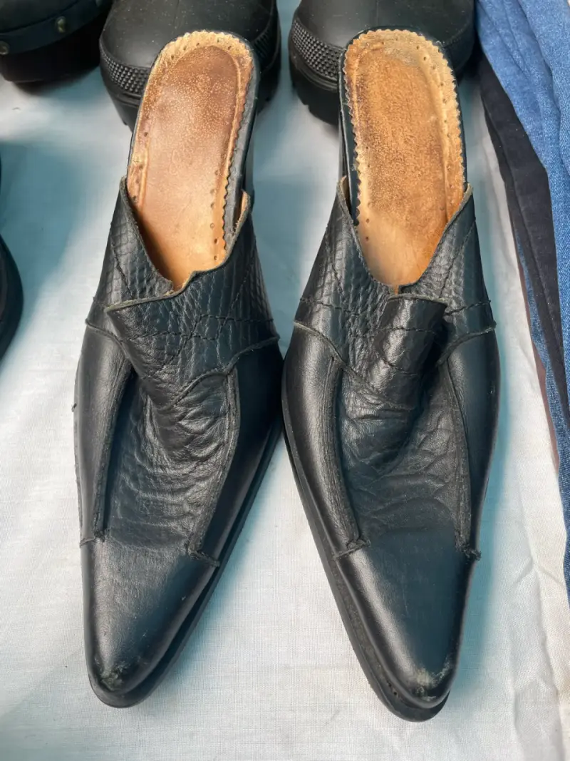 Zapatos de cuero negro