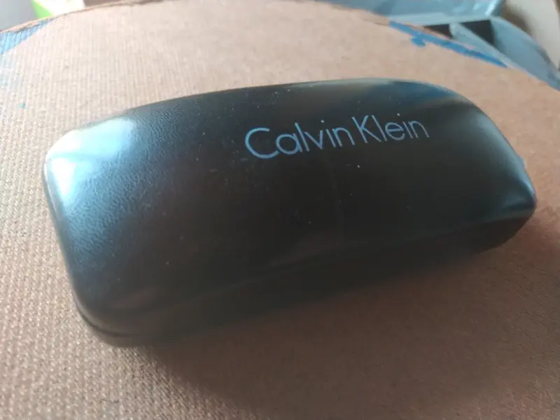 Estuche de gafas Calvin Klein - 2