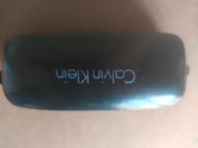 Estuche de gafas Calvin Klein - miniatura 3
