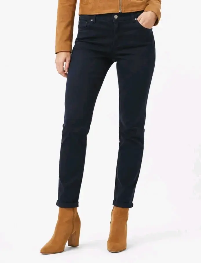 Jeans negro pitillo Santissima