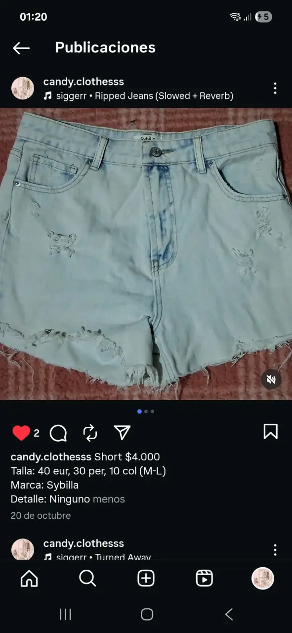Shorts de mezclilla desgastados