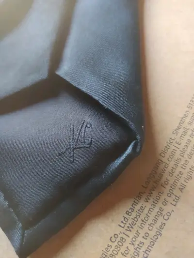 Corbata negra de seda Kenneth cole hecha mano - miniatura 3