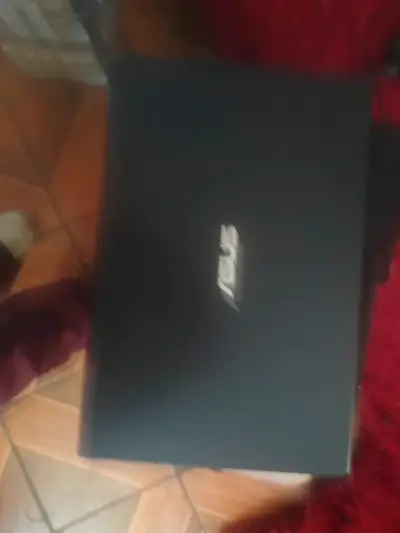 Notebook ASUS 15 pulgadas - miniatura 2