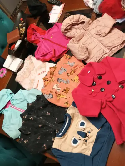 Lote ropa infantil variada - miniatura 1