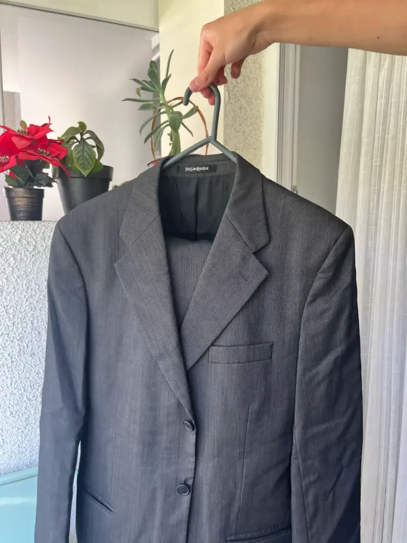 Blazer y pantalon gris Yves Saint Laurent - 2